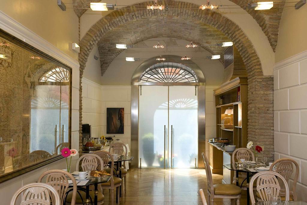 Duca D'Alba Hotel - Chateaux & Hotels Collection Roma Restaurant bilde